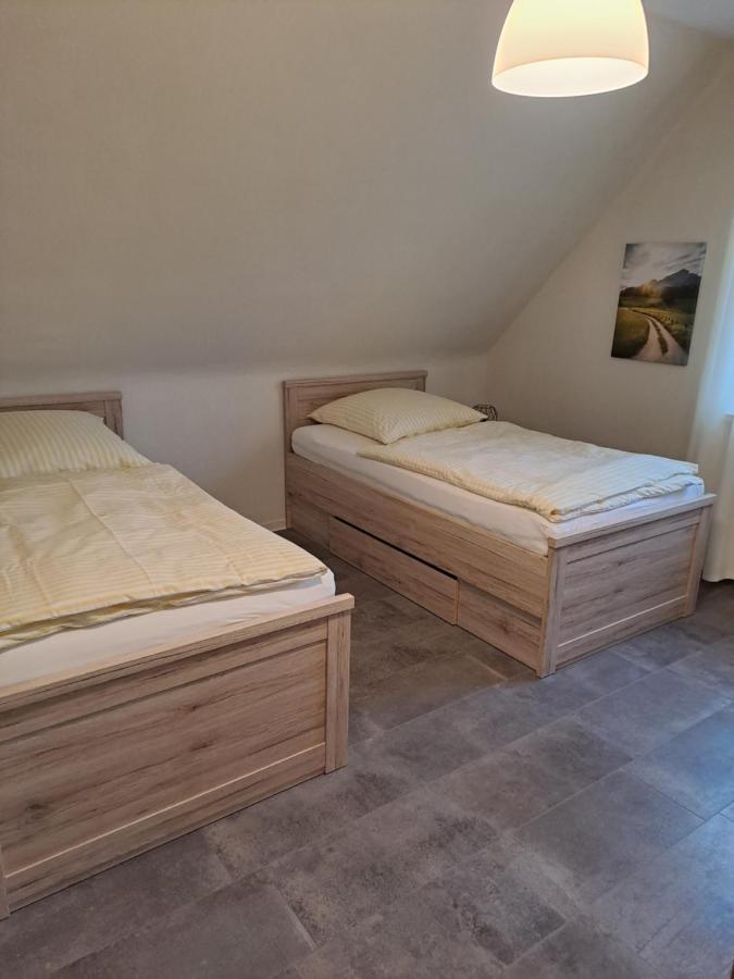 An Den Eichen Apartamento Neustadt am Rübenberge Exterior foto